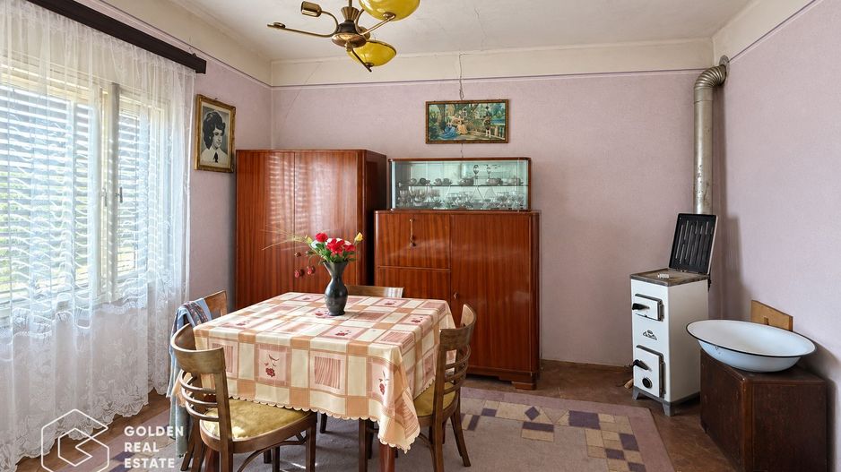 Casa 4 camere, anexe, teren 1349 mp, Galsa - Poză 9
