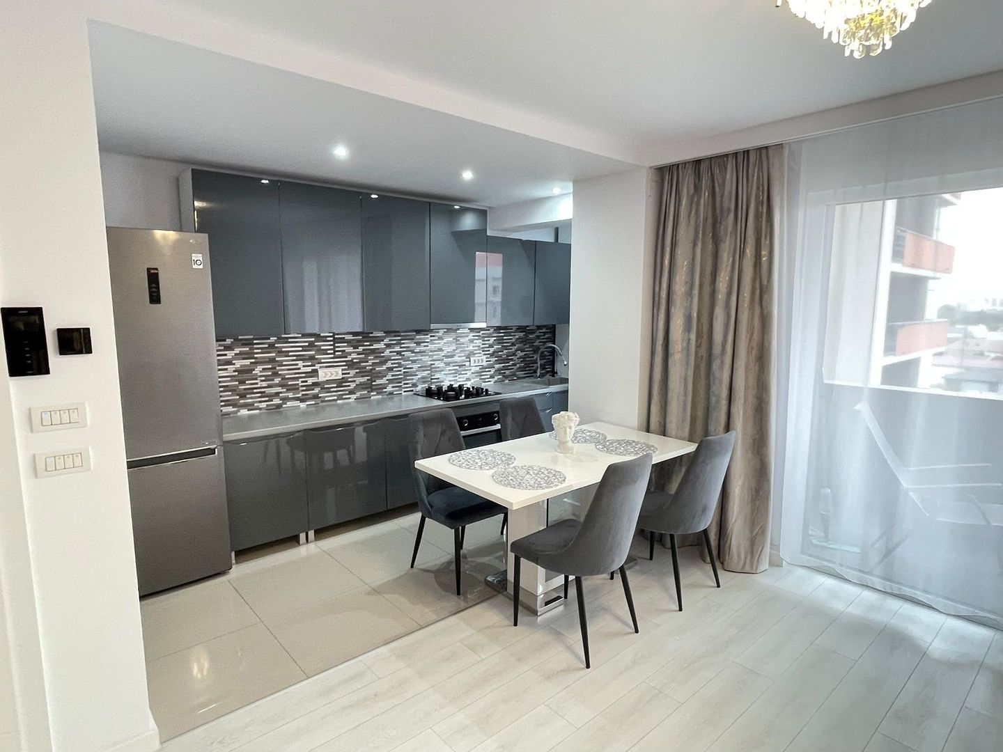 Apartament cu 2 camere + loc de parcare subteran - Aradului - Poză 8