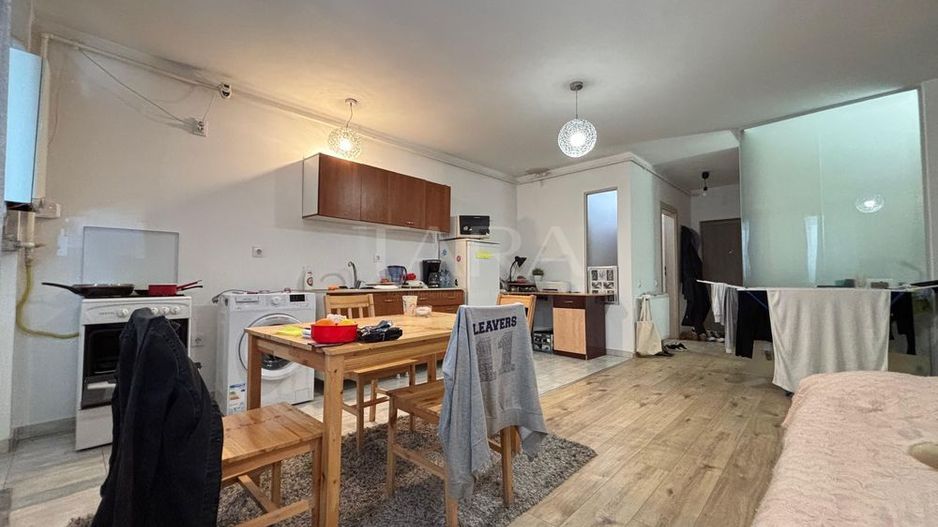 Apartament 1 cameră, parcare - Iris - Poză 10