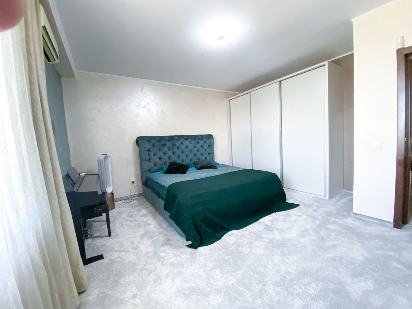 Refugiu Modern în Natură – Vilă Premium cu Design Contemporan - Poză 20