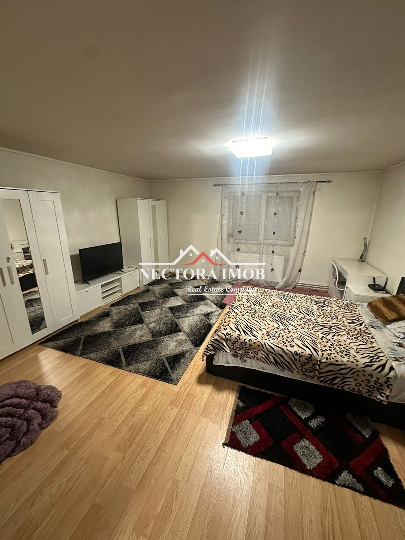 NECTORA IMOB-Casa cu 2 camere, 65 mp + 150 mp curte, Str. Maciesului - Poză 1