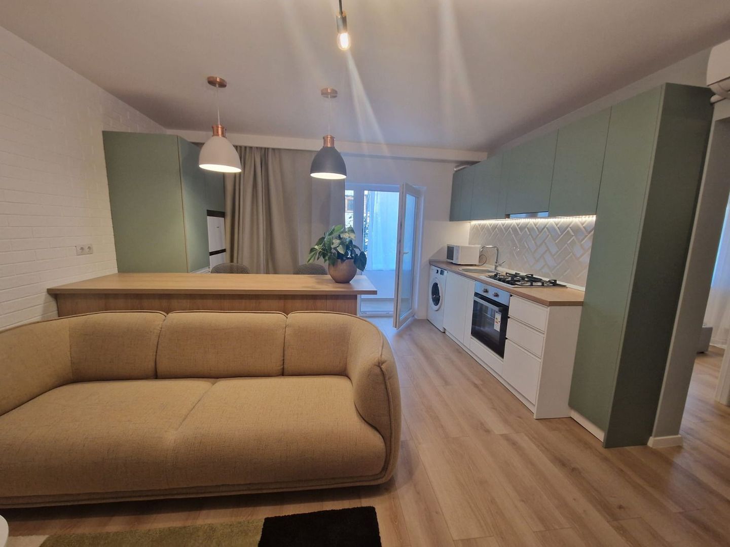 DECEBAL - Rond Alba Iulia | Prima închiriere 2 camere mobilat lux - Poză 2