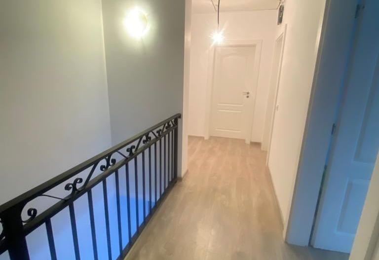 Casa 5 cam Dumbravita IKEA140mp utili teren 342mp - Poză 20