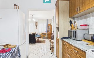 Vilă stil montan, 270 mp, teren 3000 mp - Poză 16