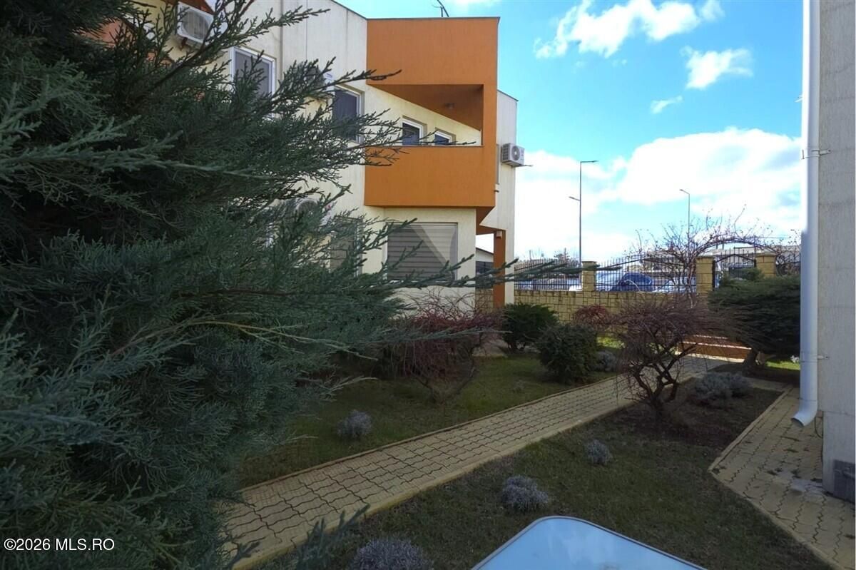 Mamaia Nord - Phoenicia Resort, casa de vacanta la mare, P+1E+Terasa! - Poză 2