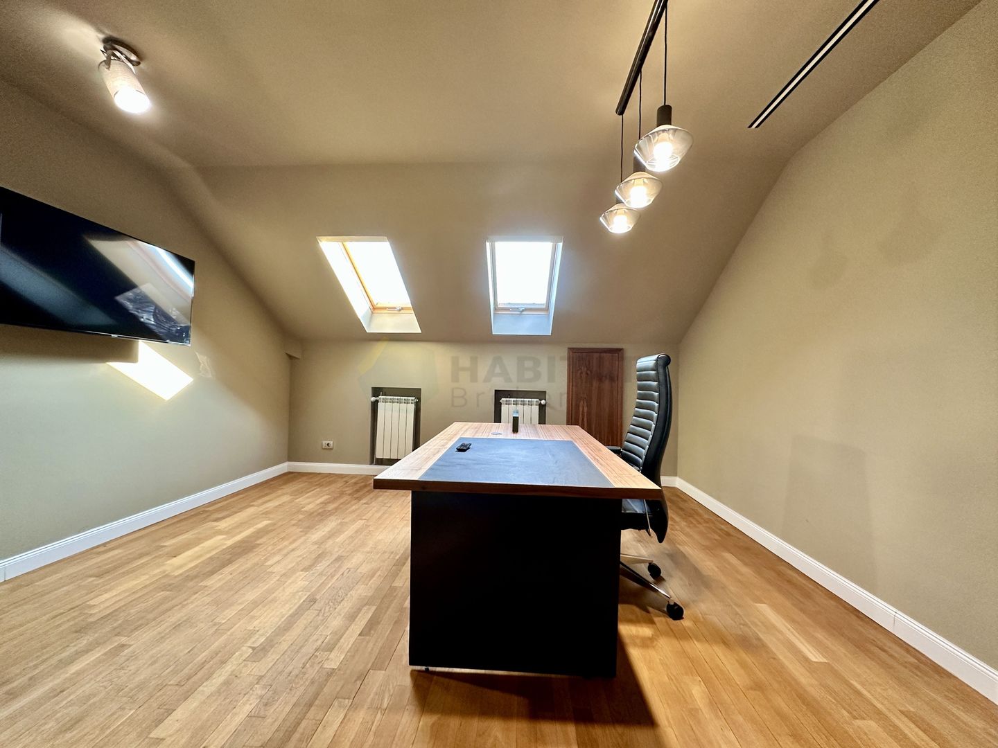 Spațiu office premium, discret - Poză 12