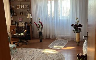 Vanzare Ap. 2 camere decomandat (zona Bd. Uverturii sector 6) - Poză 1