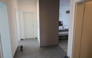 Apartament cu 3 camere de închiriat în zona Nord - Poză 14