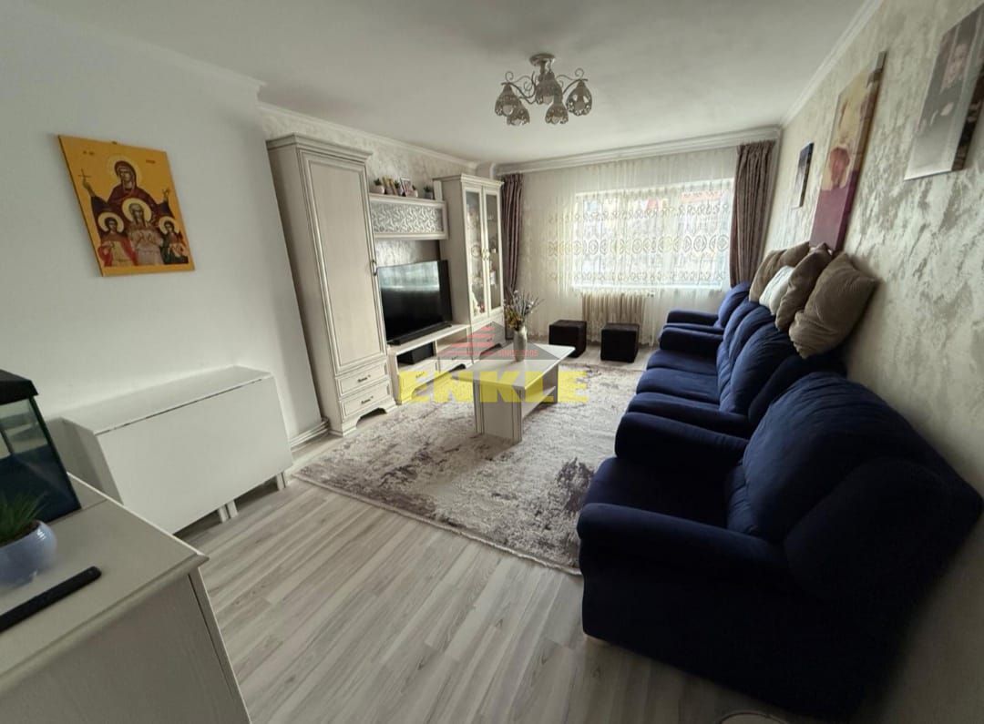 De vânzare apartament 4 camere, ultracentral – 92 mp - Poză 1