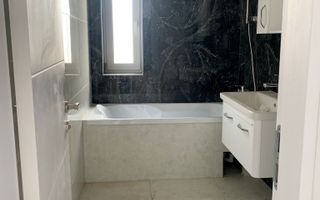 Spațiu generos, poziție excelentă, comision 0% - Poză 2