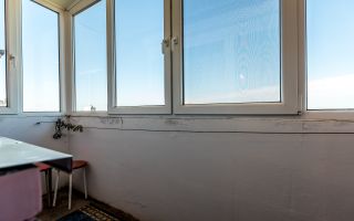 Apartament cu 3 camere în Podgoria Arad, vedere frumoasă, 2 balcoane - Poză 4