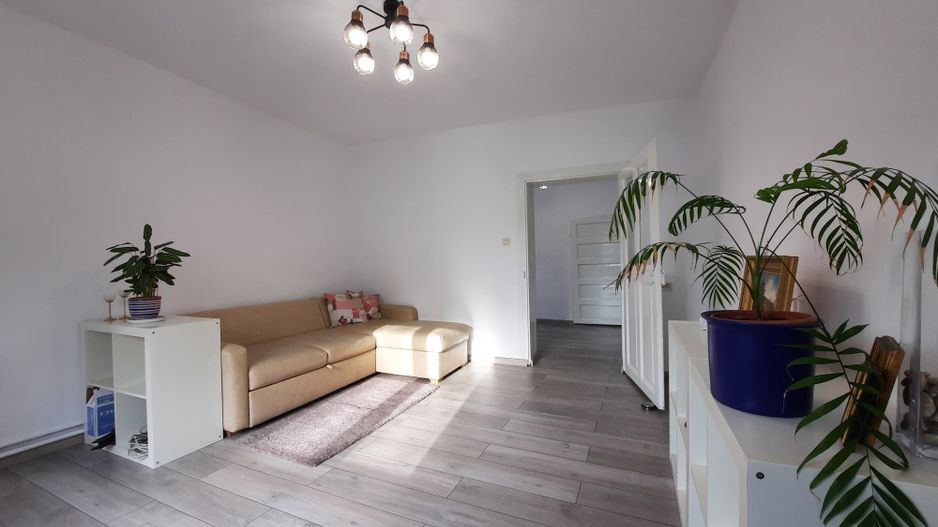 CASA ZONA BALCESCU - Poză 1