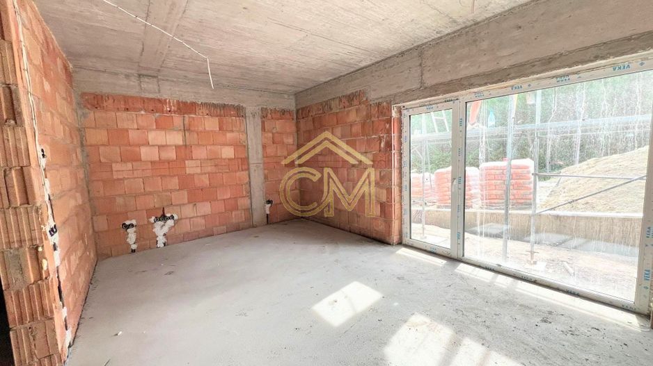 Apartament 1 Camera-Etaj 1-Balcon-Parcare-37MPU - Poză 2