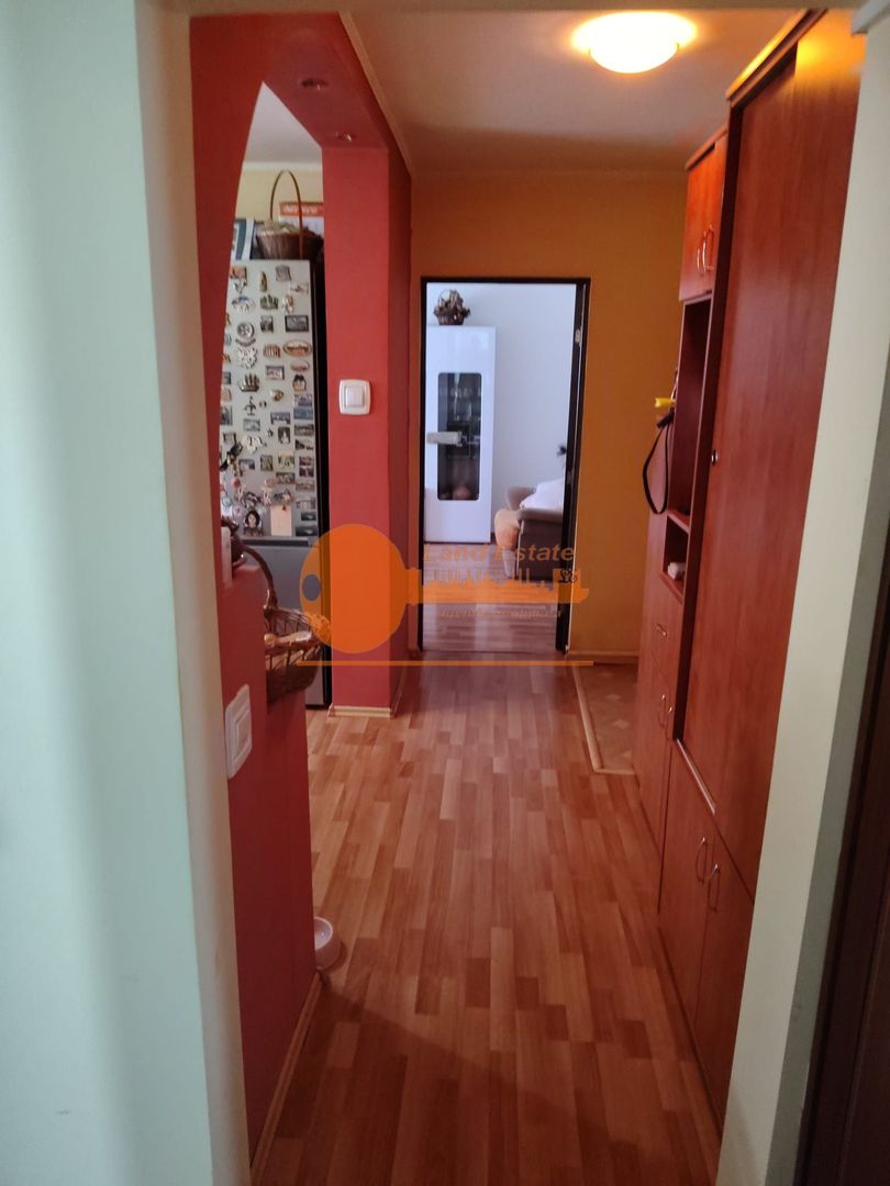 2 camere cu centrala Rahova - Poză 13