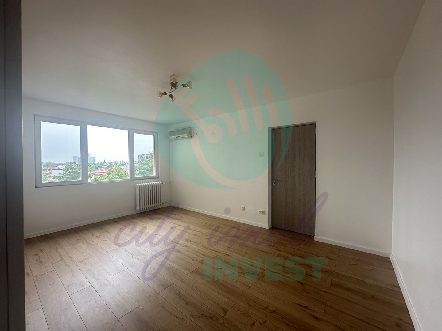 3 camere renovate la PRIMA INCHIRIERE - Poză 2