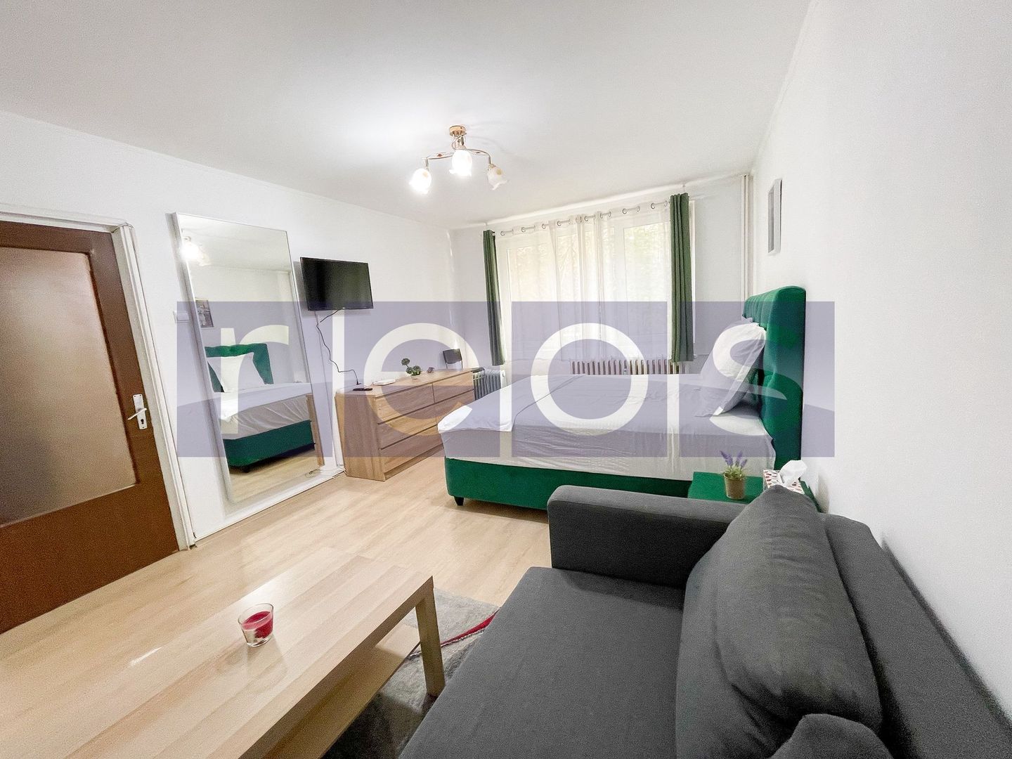 VÂNZARE GARSONIERĂ | ZONA OZANA | MOBILATĂ ȘI UTILATĂ - Poză 3