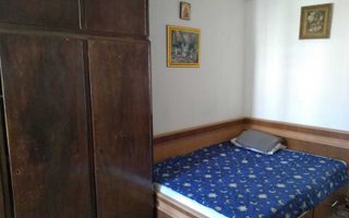 Vand apartament 3 camere central - Poză 4