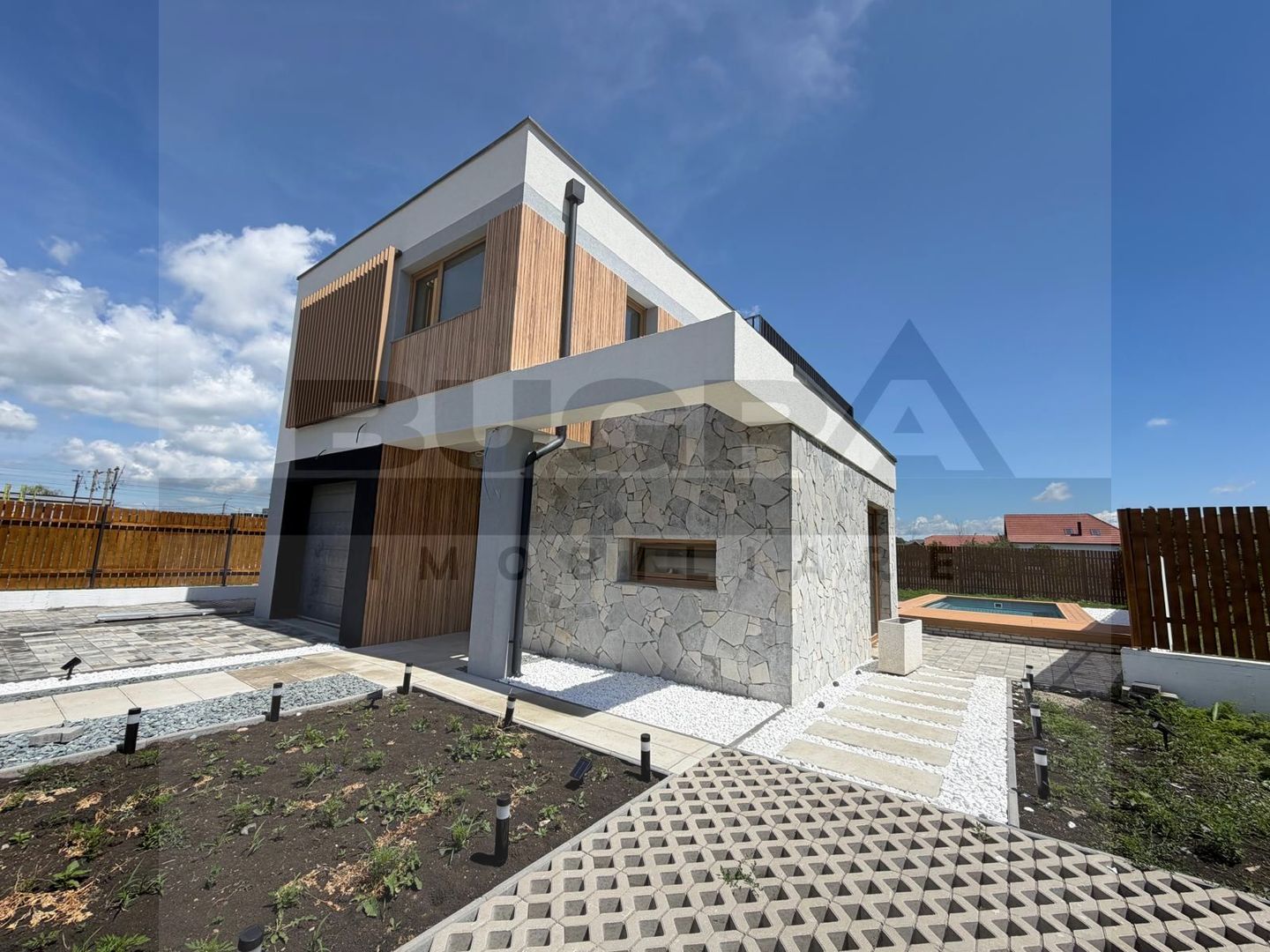 Casa unifamiliara de 170mp, teren 550mp, piscina, garaj, Sannicoara - Poză 3
