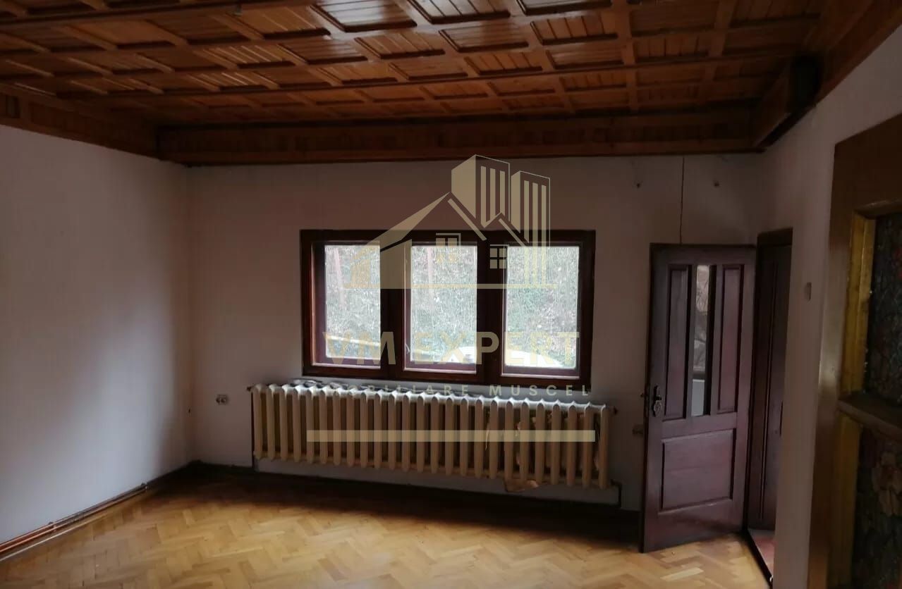 VILA 10 CAMERE TEREN 593MP, ZONA CENTRALA, CAMPULUNG - Poză 13