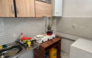 Garsonieră 28 mp + balcon – zona M4 – etaj 1 - Poză 3