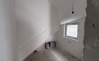 Duplex spatios cu 5 camere | Sacalaz - Poză 15