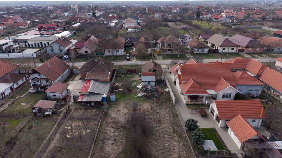 Teren intravilan de 1439 mp in Urseni Jud Timis - Poză 12