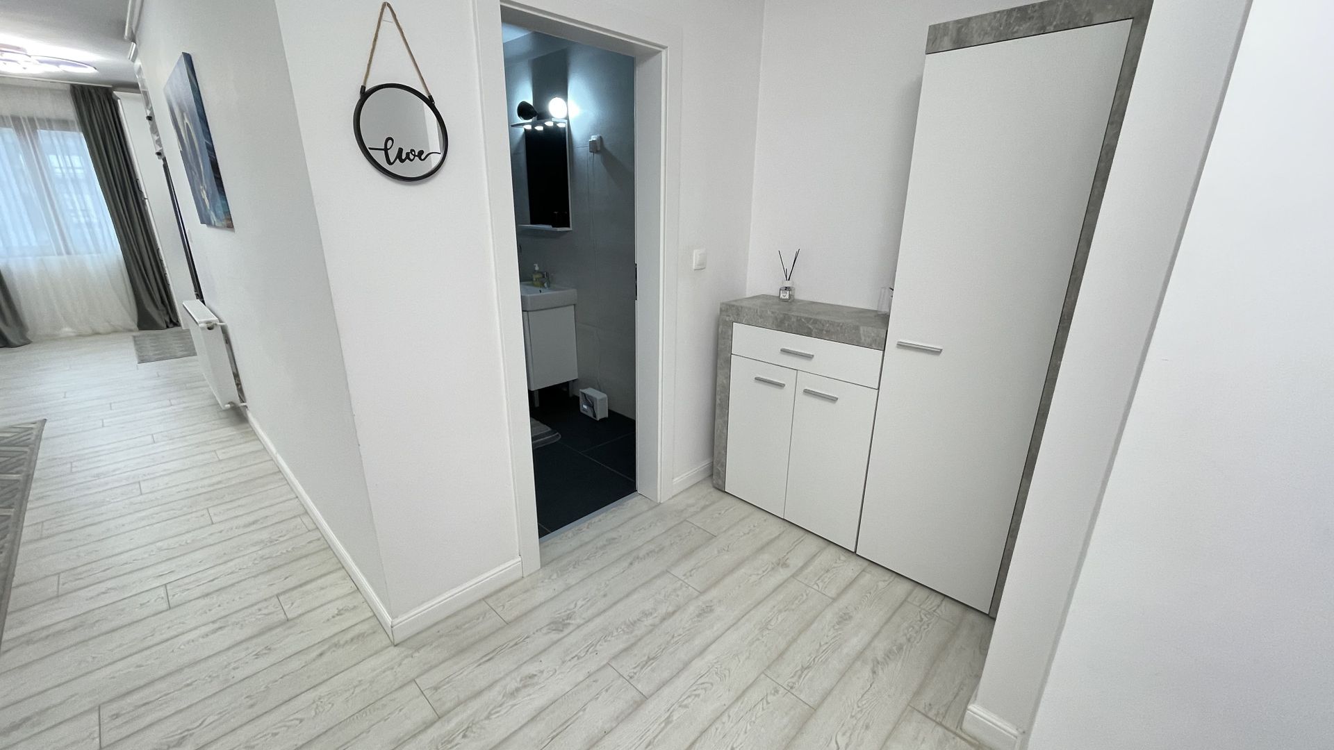 Apartament de inchiriat in zona Torontalului - Poză 8