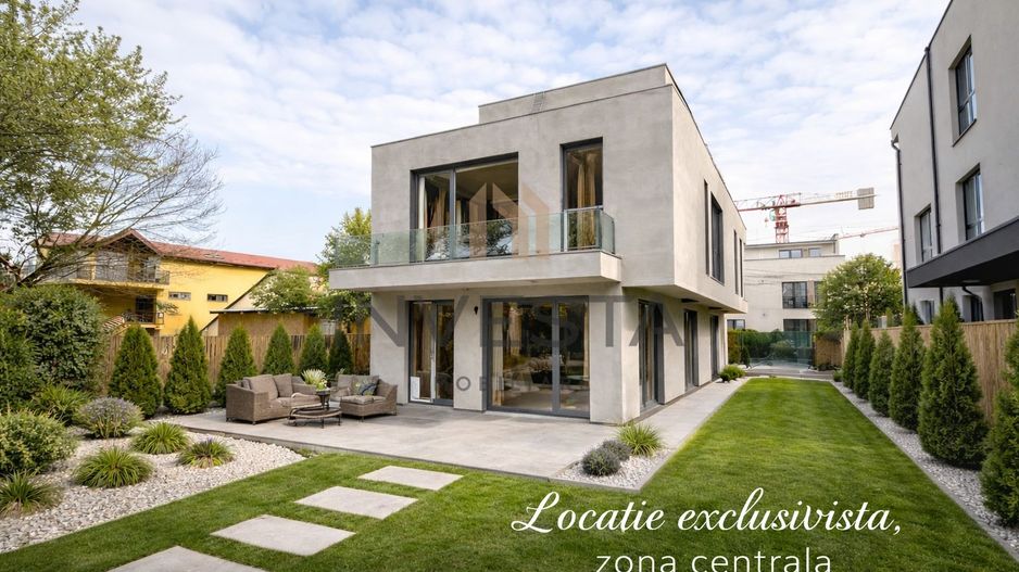 Imobil 7 camere zona Hasdeu -SemiCentral | Curte proprie si acces auto - Poză 1