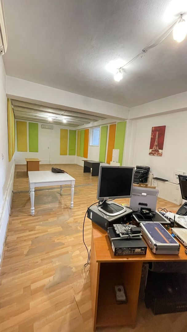 SPATIU BIROURI VILA PARCARE ZONA 1 MAI - Poză 10