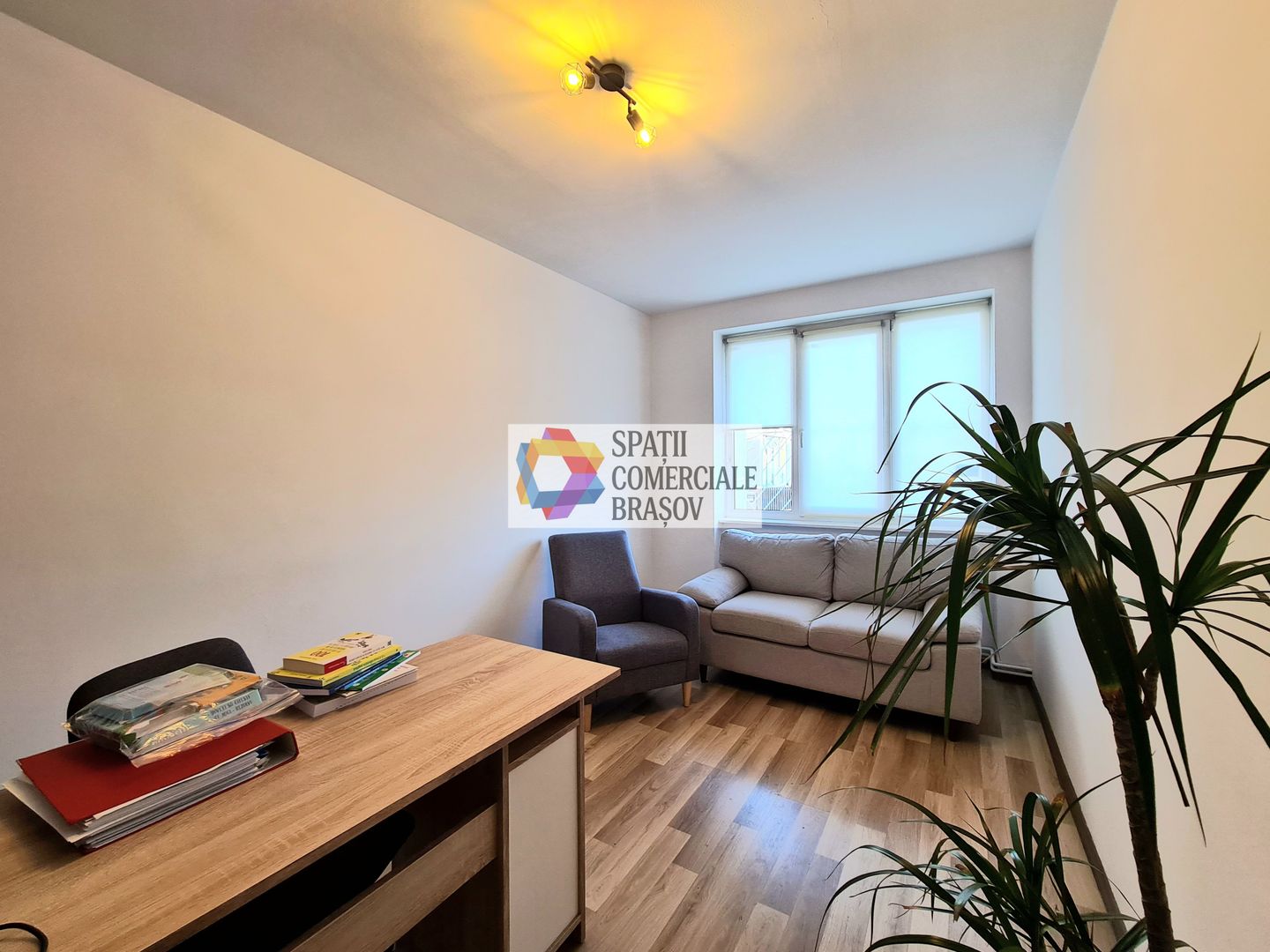 Spatiu comercial de închiriat Brasov - 50 mp  # spatii-comerciale-brasov.ro - Poză 3