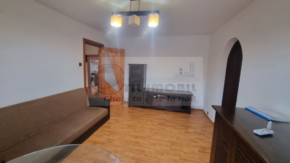 Zona Cantemir - Apartament cu 2 camere sd, etaj 3/4 - 52 mp - Liber ! - Poză 3