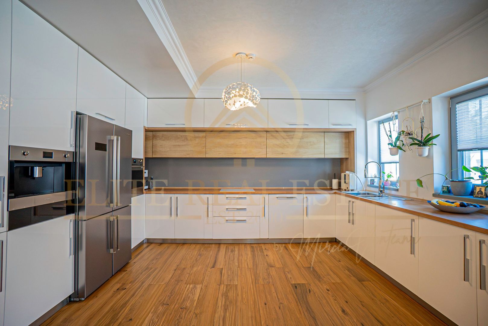 Mamaia Sat - Casă ultra-modernă de lux  – 5 camere, 4 dormitoare. - Poză 6