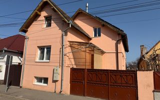 Casă de vânzare Cartierul Tineretului - Sibiu - Poză 1