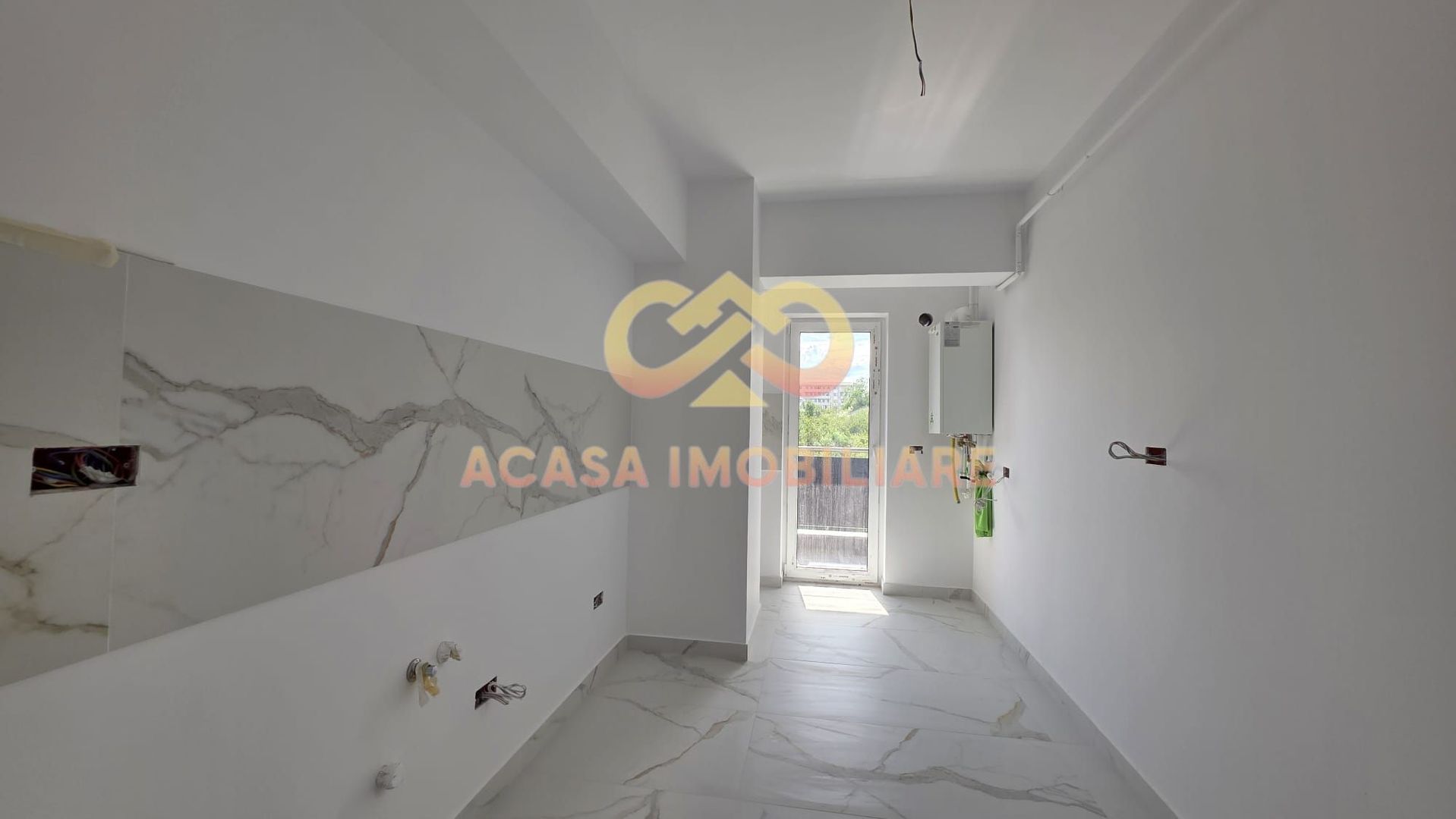 NOU  APARTAMEN 3 CAMERE DEC 2 BAI 84 MP TVA INCLUS - Poză 1
