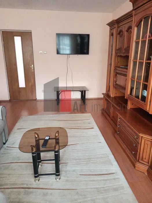 Inchiriere apartament 3 camere Gorjului - Poză 1
