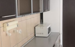 Apartament cu 2 camere, garaj subteran și boxă, Europa. - Poză 2