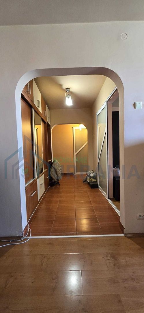 Apartament 2 camere, Podu Ros (Sens Giratoriu), etaj 10, vedere panoramică - Poză 3