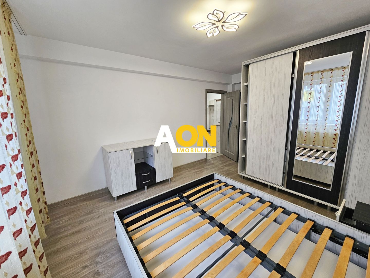 Apartament 2 camere, 55 mp utili, etaj 1, mobilat, bloc nou, zona HCC - Poză 8