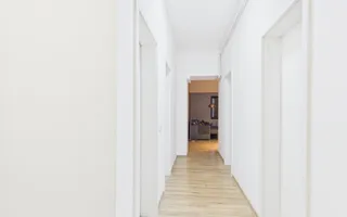 Apartament cu 3 camere de vanzare, centrala proprie - Mihai Bravu - Poză 17