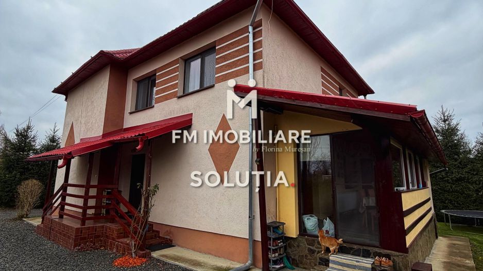 Casă spațioasă P+1 - 5 camere - teren 10 ari, Unguraș! - Poză 3