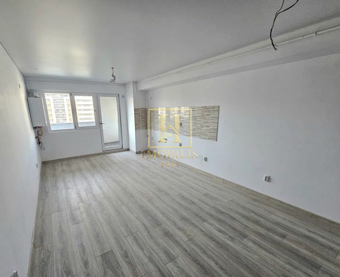 Apartament 2 camere NOU 65 mp Copou 115000 euro MUTARE IMEDIATA - Poză 2
