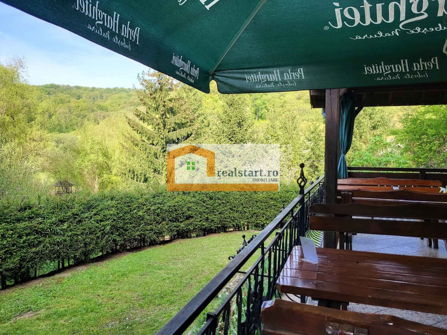 Sighisoara, Afacere la cheie, Restaurant, Pensiune, 1,8ha teren, ROI9% - Poză 4