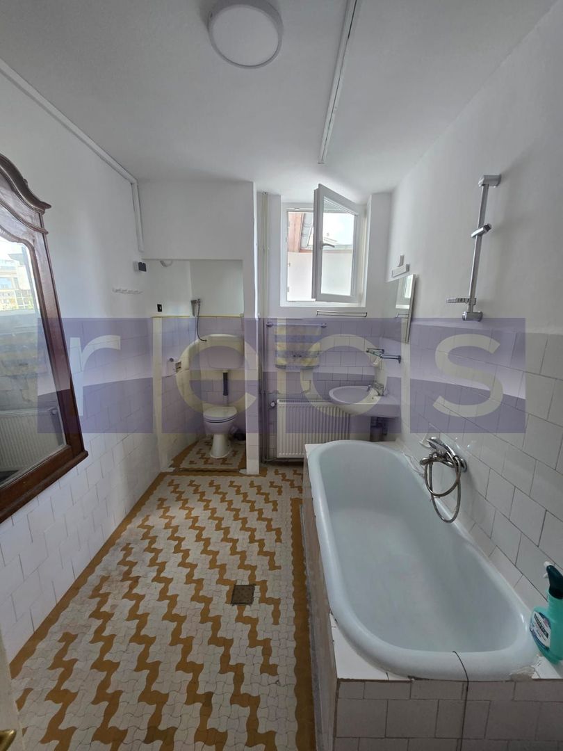VANZARE CASA 4 CAMERE CURTE PROPRIE GARAJ 175MP UNIRII CARTIER EVREIESC - Poză 8