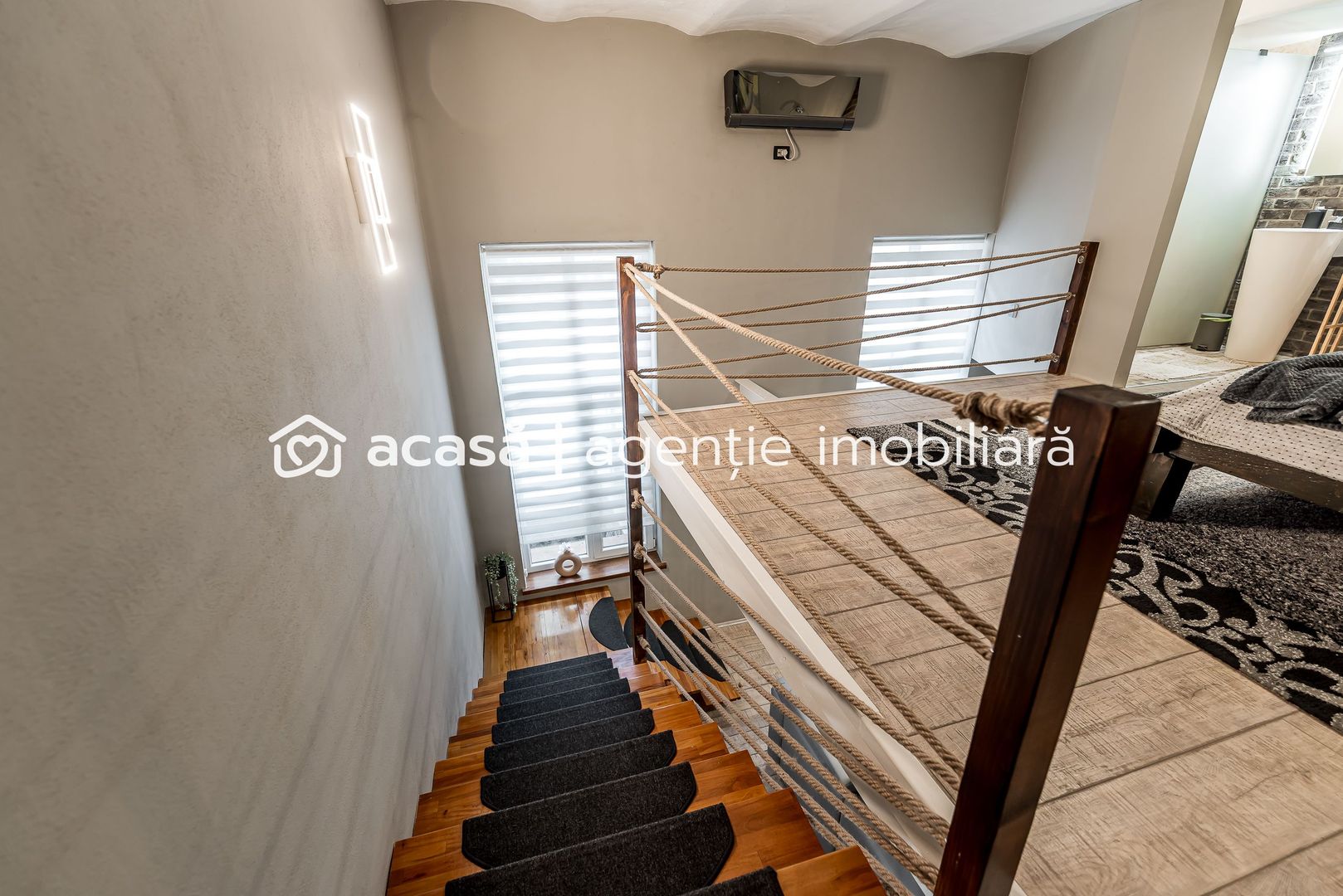 Apartament tip Loft ultracentral | parter | 90 mp | pe 2 niveluri - Poză 8