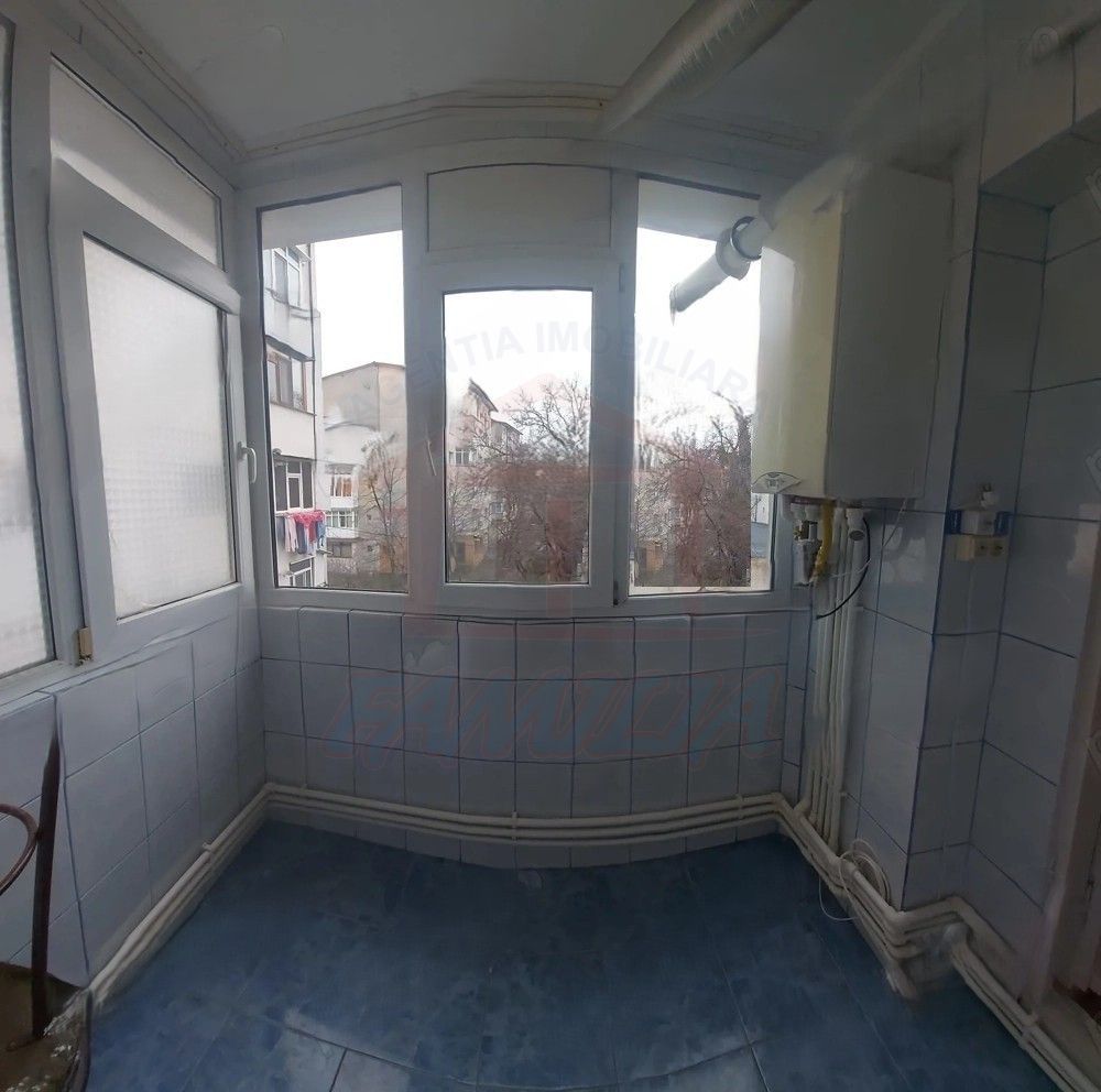 Apartament 3 camere decomandate – etaj 2 – Micro 21, Galați - Poză 6