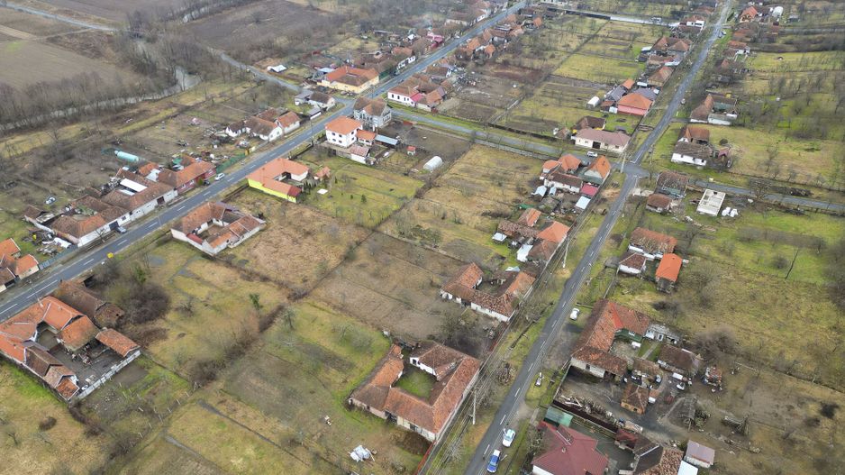 Casă impresionantă, cu anexe în Dezna-Moneasa! - Poză 31