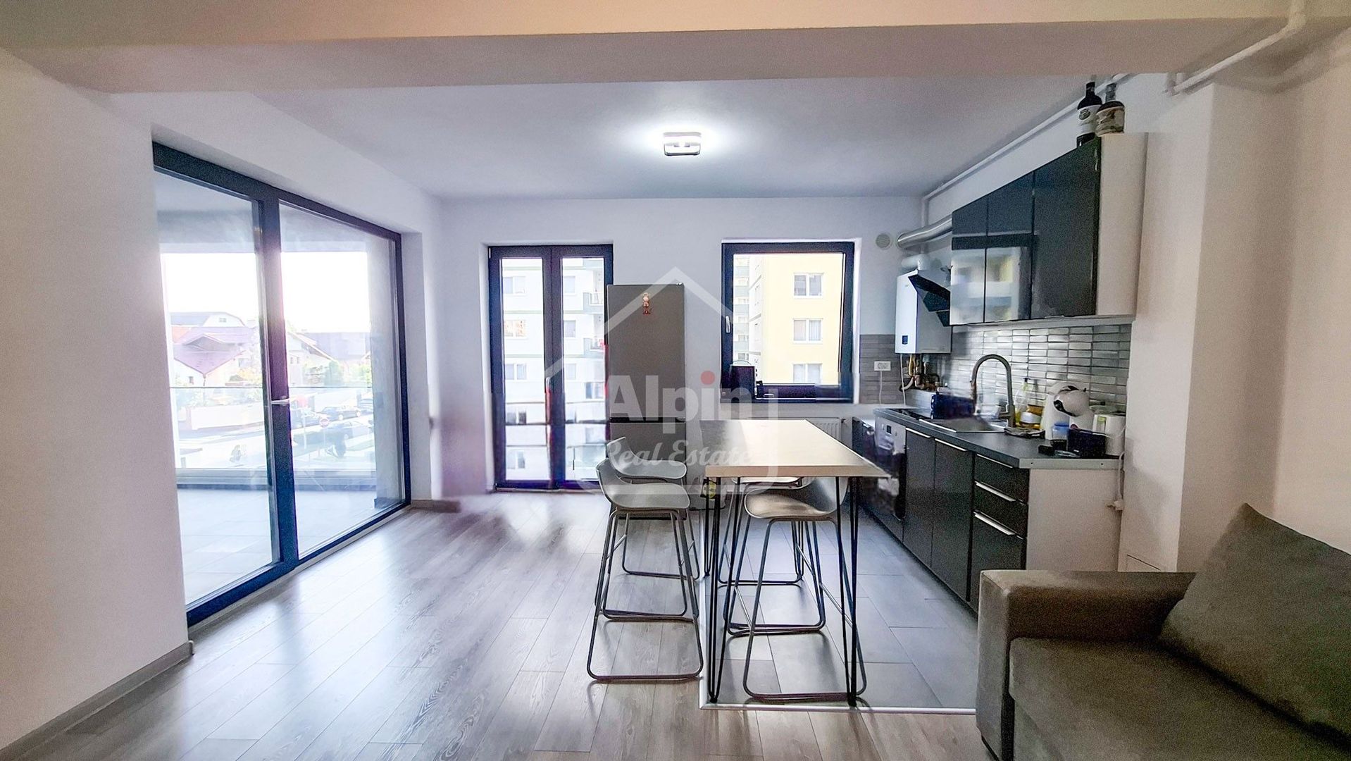 Apartament Suprafata Mare I Tractorul Coresi - Poză 26
