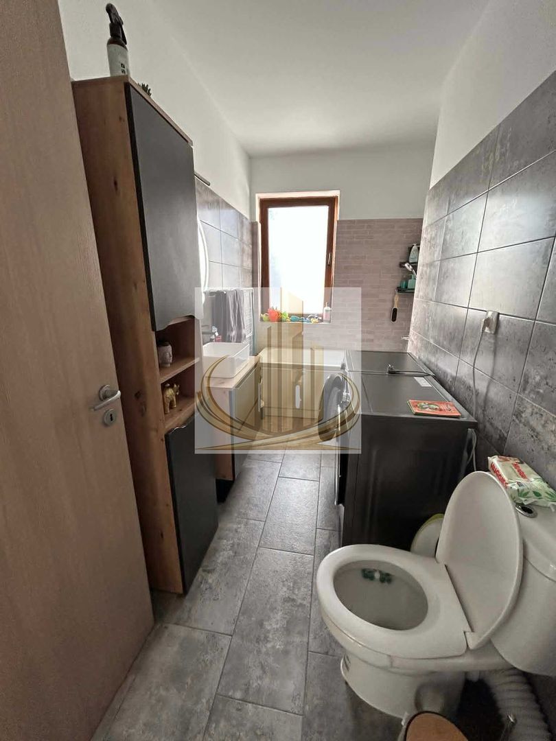 Apartament cu 2 camere, decomandat, 70 mp | Torontal | Investitie | - Poză 6