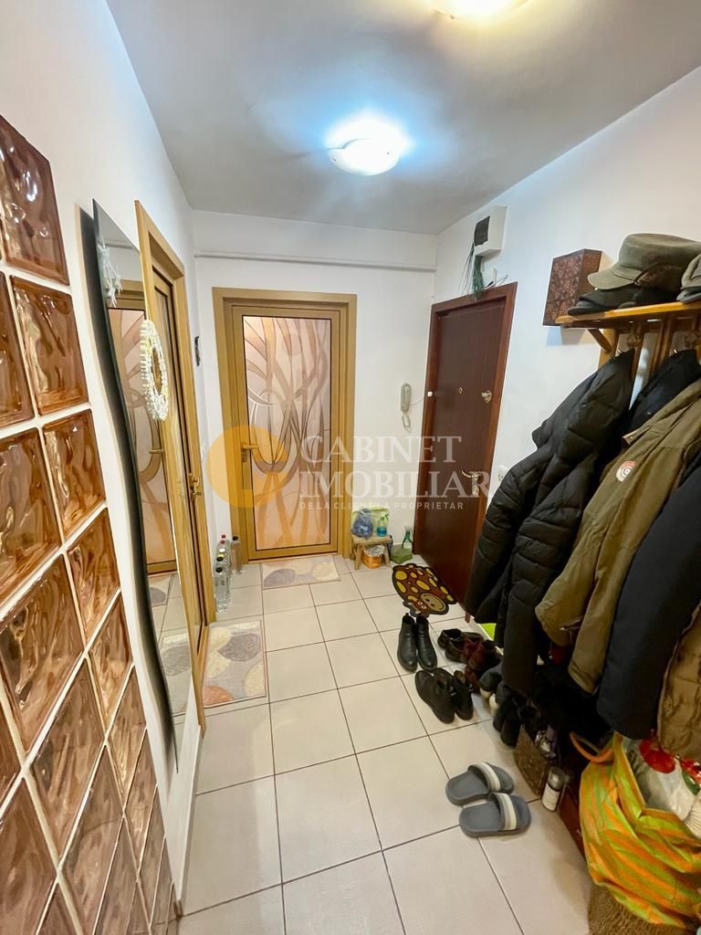 Complet Renovat - 3 Camere - Etaj 1 - Bloc Fara Risc - Zona Podu Ros - Poză 6