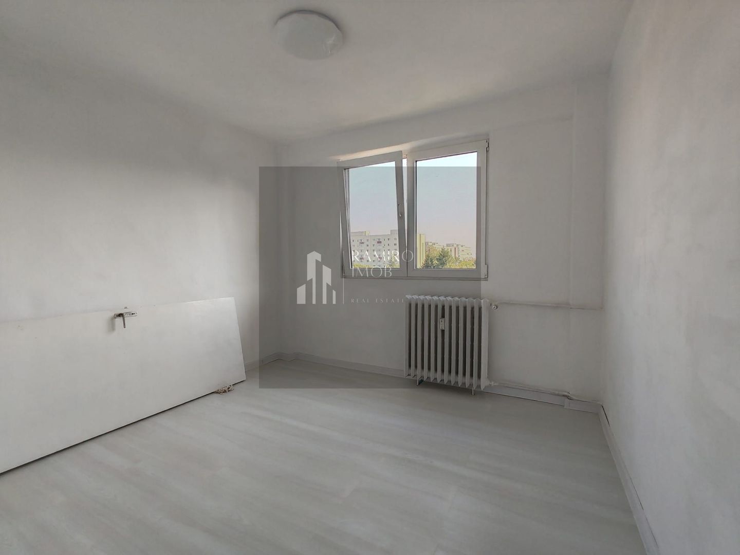 Apartament 2 camere, Sector 4, Brancoveanu/Lamotesti, renovat - Poză 6